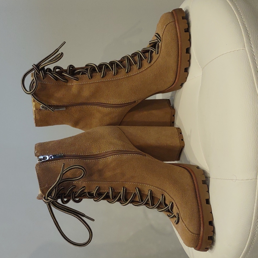 Schutz High Heel Lace Zip Up Nana Hiking Boot Lug Sole Beige Suede Fleece 8
